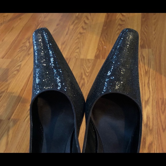 NINA Black Glitter Slingback Heels S9.5 - Picture 5 of 8